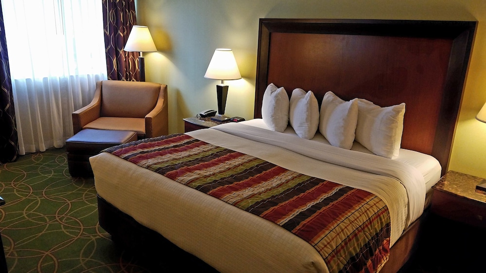 Days Inn by Wyndham Penn State - photo 13