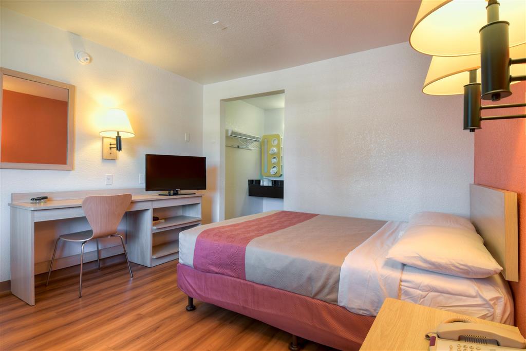 Motel 6 San Dimas CA Los Angeles - photo 13