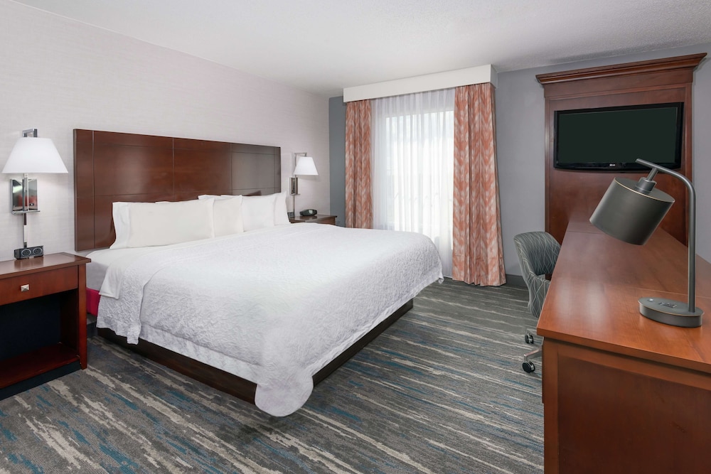 Hampton Inn & Suites Orlando Airport @ Gateway Village - photo 15
