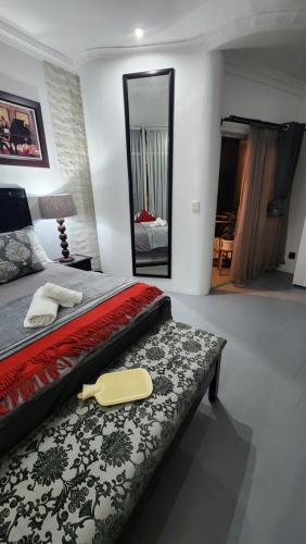 The Penthouse Pub Lounge and Porch on the Palace Bloubergstrand