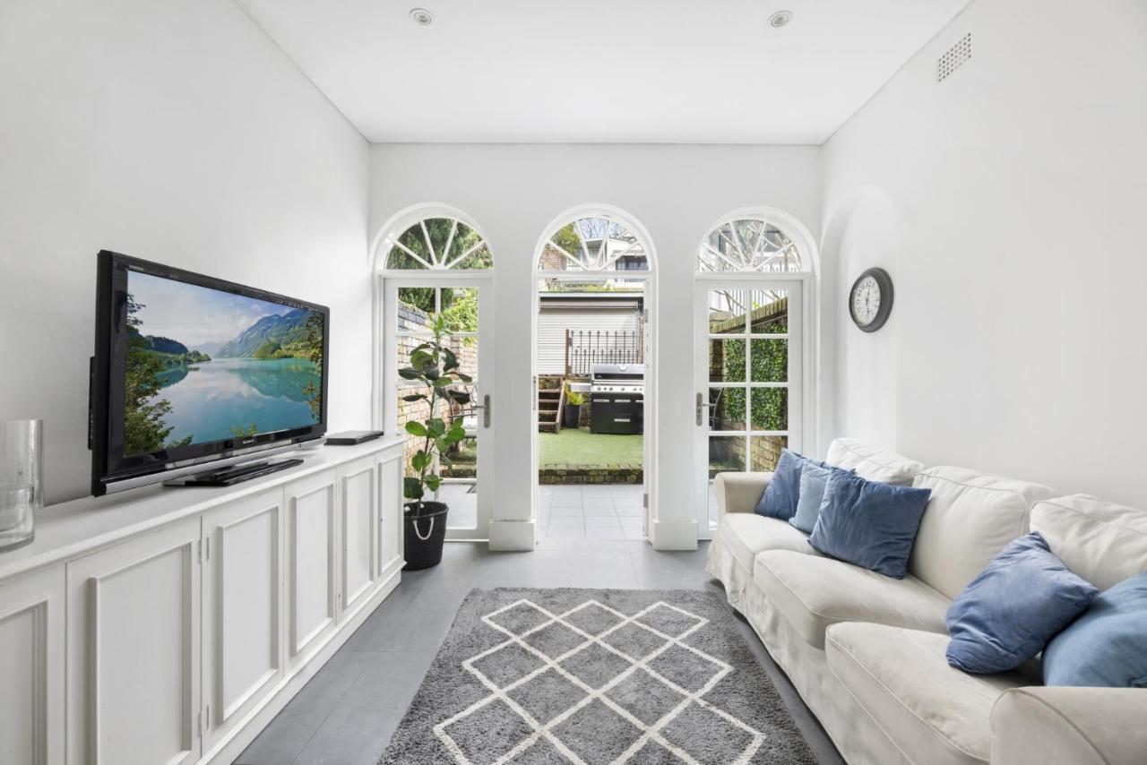 Pet Friendly Paddo Terrace — hotel in Paddington