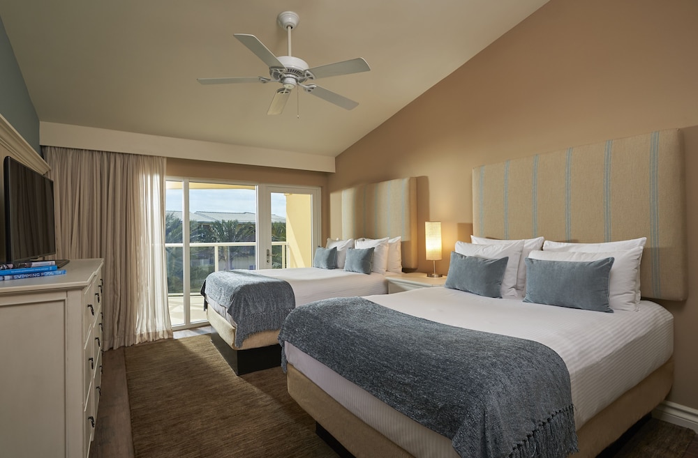 Edgewater Beach Hotel - photo 6