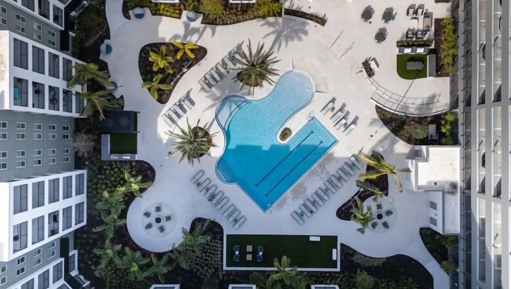 Landing Apartments Cape Coral — 4-Star Luxury Hotel in Cape Coral, United States