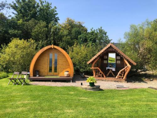 River View Pod 18994088 — Muff