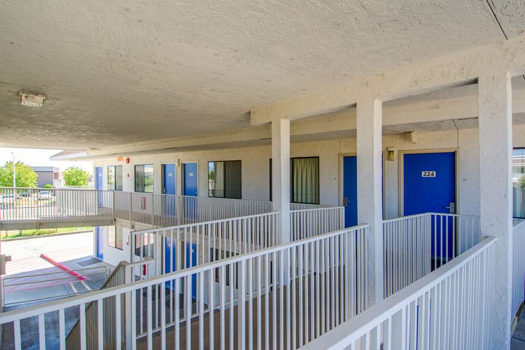 Motel 6 Redding CA North - photo 3