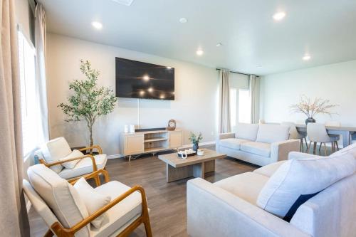 Mongou Vacation Home — 4-Star Luxury Hotel in Yukon, United States
