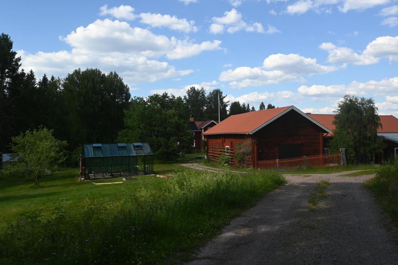 Pellas Gard - carbon neutral hotel in Unknown City