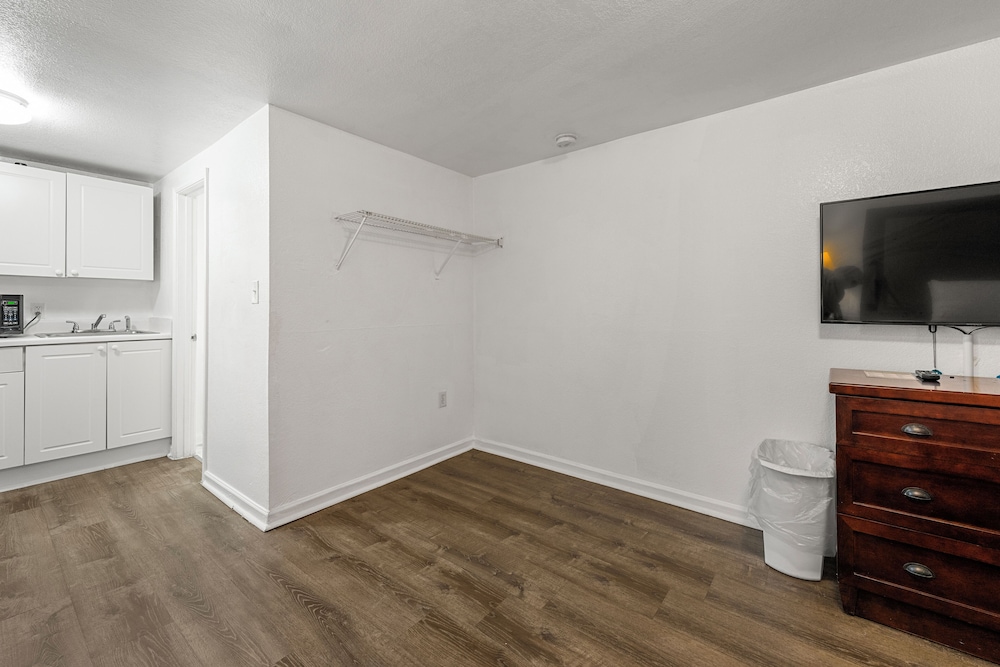 Extended Stay Studios - photo 46