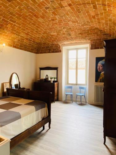 Palazzo Motta MonferratoHome — 4-Star Luxury Hotel in Vignale Monferrato, Italy