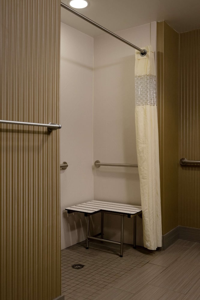 Hampton Inn Oxford West - photo 20