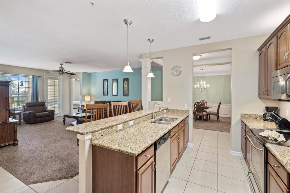 Vista Cay by Orlando Resort Rentals on Universal Boulevard - photo 49