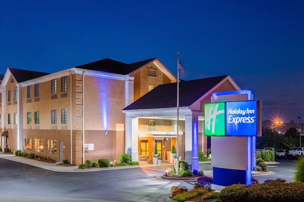 Holiday Inn Exp Winston Salem by IHG - photo 32