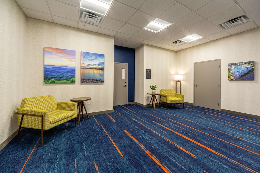 Hampton Inn Winchester N Conference Center VA - photo 57