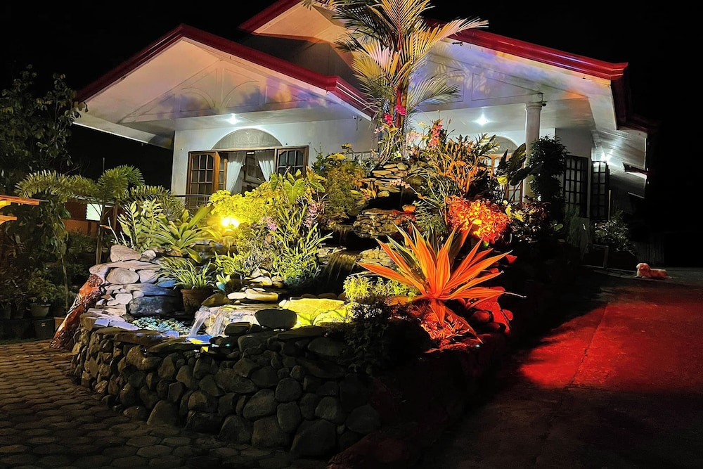 Havendwell Garden Resort in Mambajao, Philippines