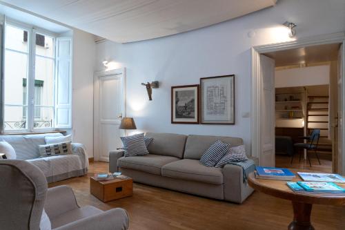 Gallery Apartment Near The Vatican — 4-Star Luxury Hotel in Rome, Italy