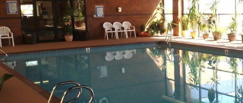 Inn at the Canyons - photo 17