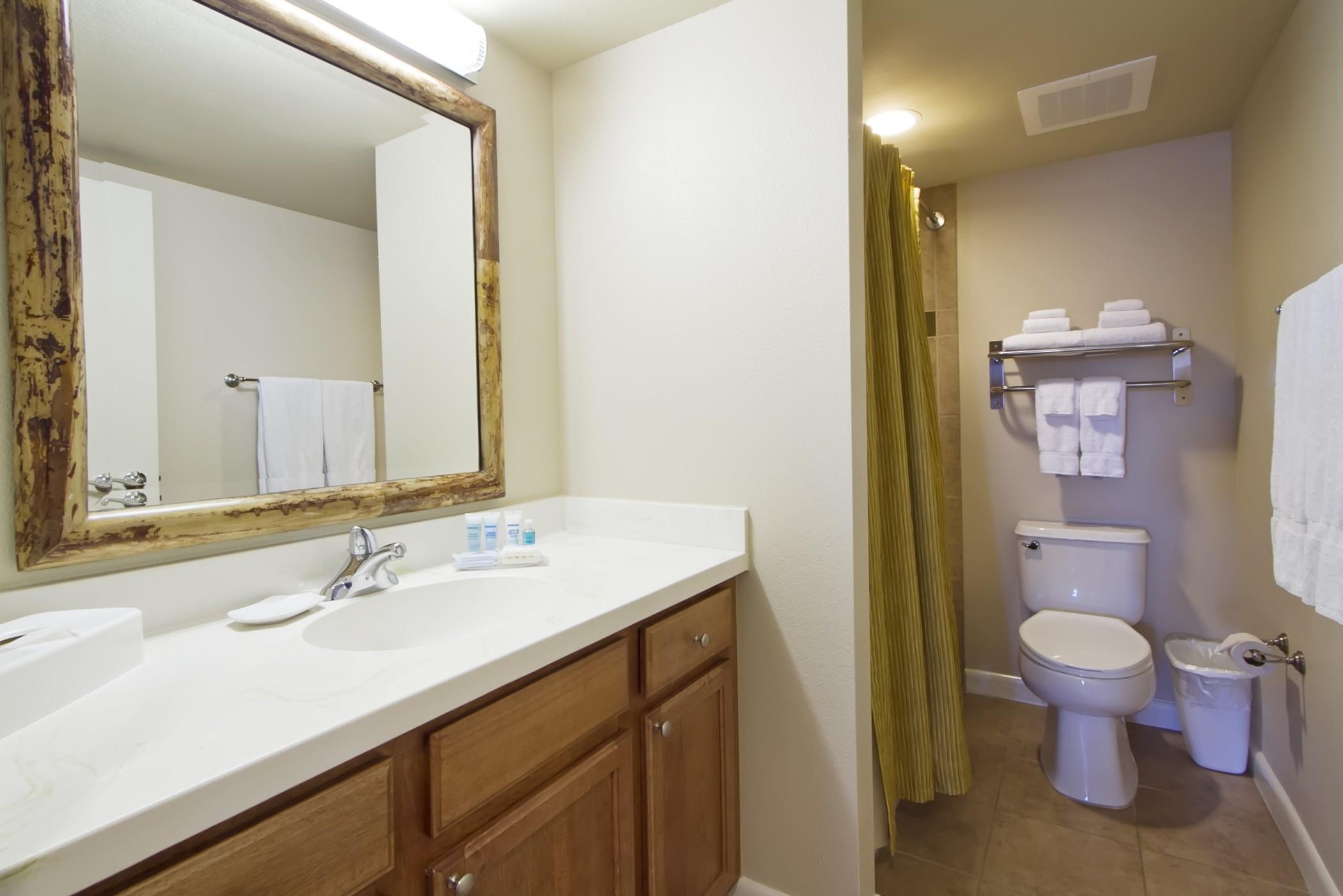 Club Wyndham at Waikiki Beach Walk - photo 24