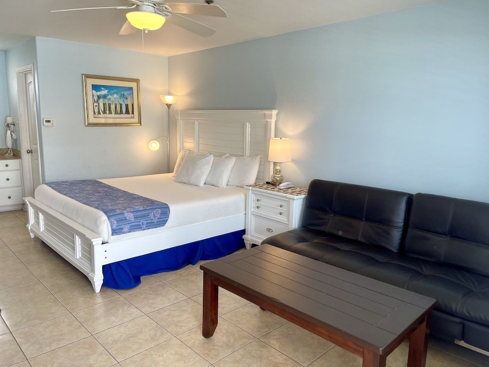Beachgate Condo Suites And Hotel 437 1 Bedroom Condo - featured photo