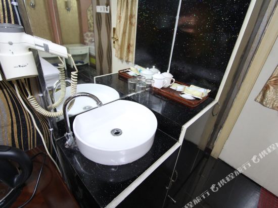 Jinyuan Motel - last minute hotel in Foshan