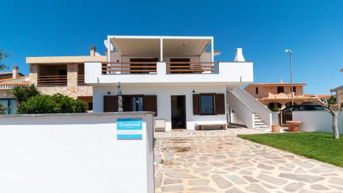 Casa Dei Bucanieri Seaside garden — 4-Star Luxury Hotel in San Vero Milis, Italy