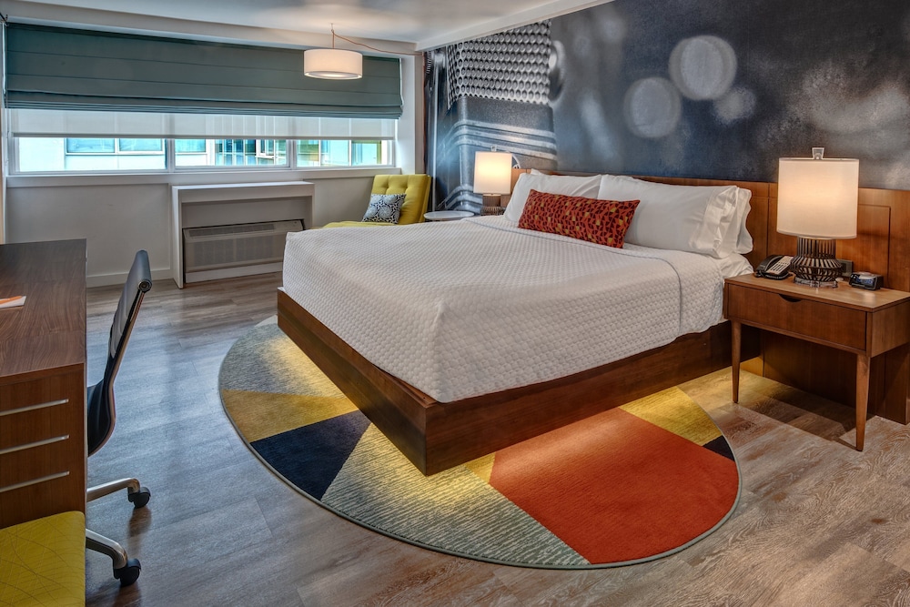 Hotel Indigo Memphis Downtown by IHG - photo 23