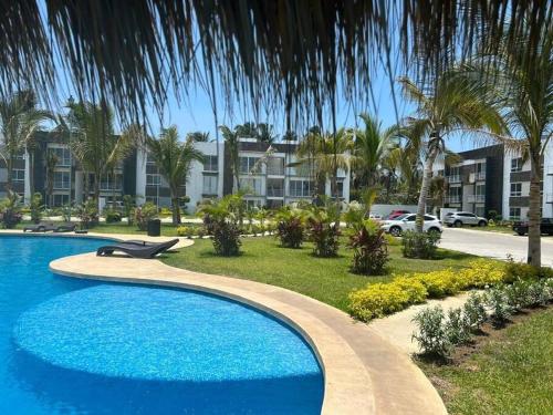 Departamento con club de playa Acapulco Diamante — 4-Star Luxury Hotel in Acapulco De Juarez, Mexico