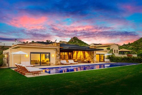 Stunning 11Bd Villa Fully Staffed Indoor Tennis and More — 4-Star Luxury Hotel in San Jose Del Cabo, Mexico