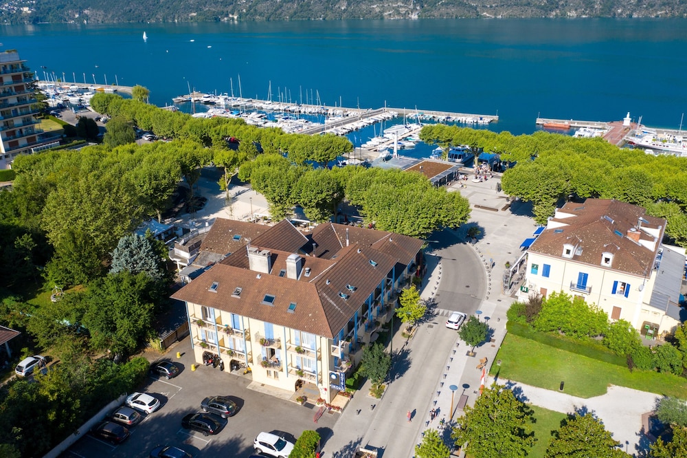Inter Hotel Aix les Bains L'Iroko Grand Port