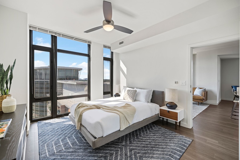 Placemakr Marymount Ballston - photo 28
