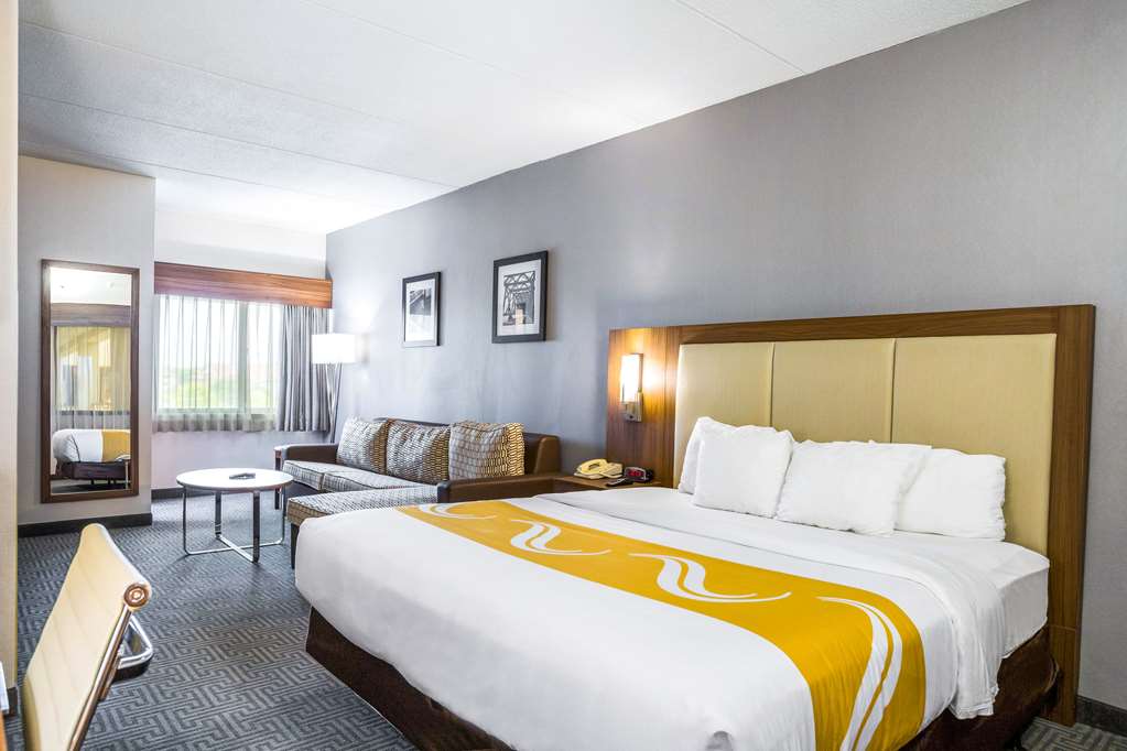 Quality Suites Lansing West - photo 31
