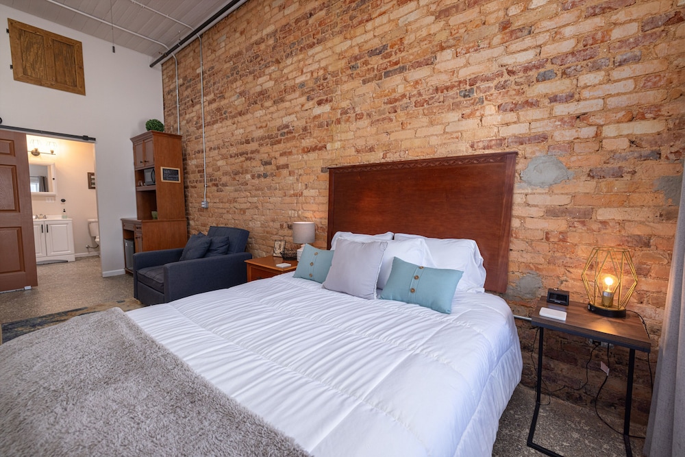 Hartwell Suites - photo 38