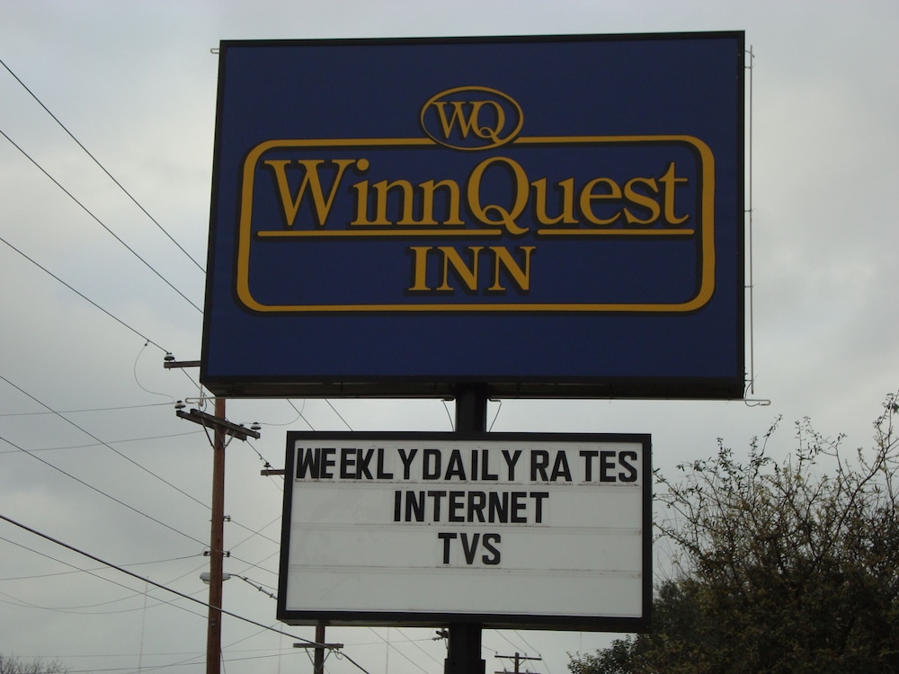 Winnquest Inn Near Ft. Sam Houston - photo 37