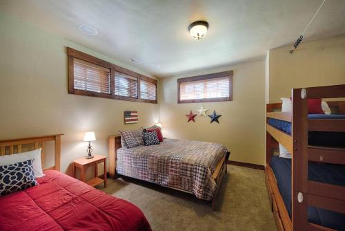 Greystone on Payette Lake by Casago McCall Donerightmanagement - photo 6
