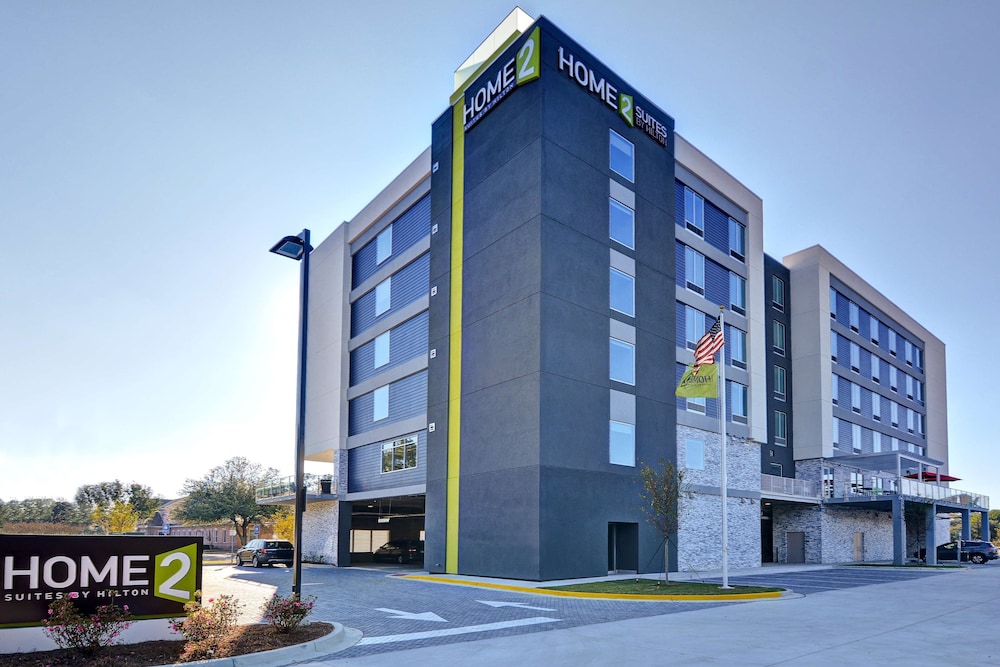 Home2 Suites by Hilton Savannah Midtown GA in Savannah, United States