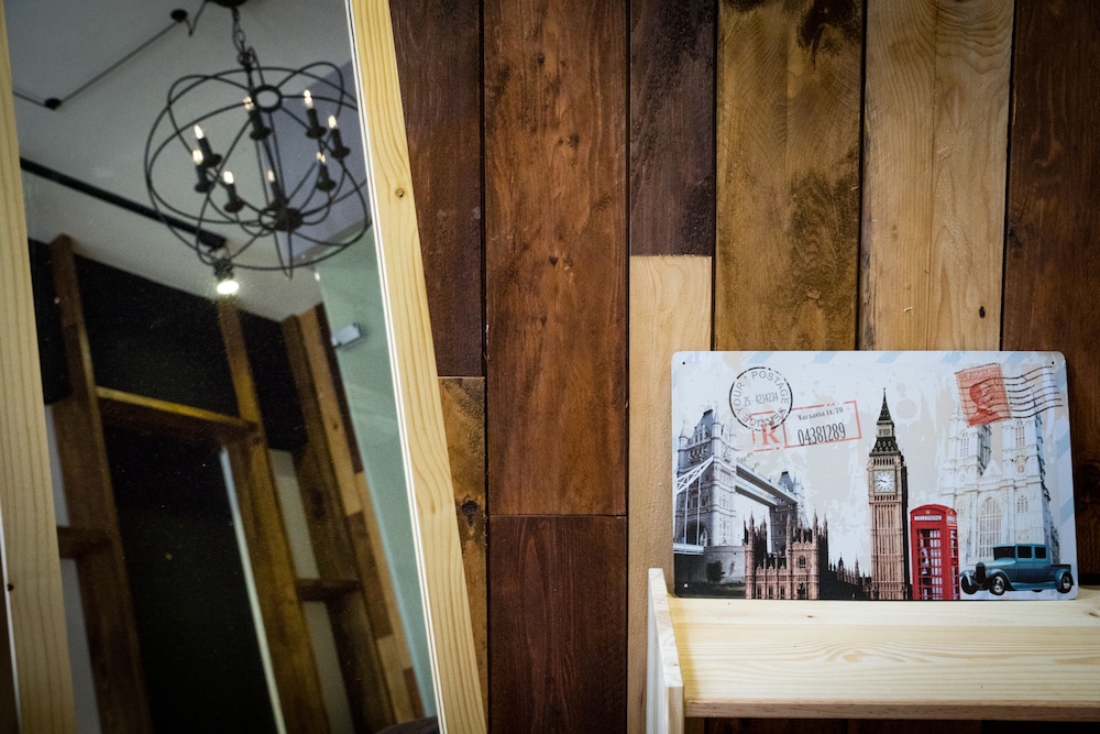 Baker Street Design Inn - last minute hotel in Tainan