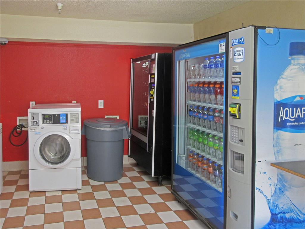 Suburban Studios Raleigh Crabtree Valley - photo 24