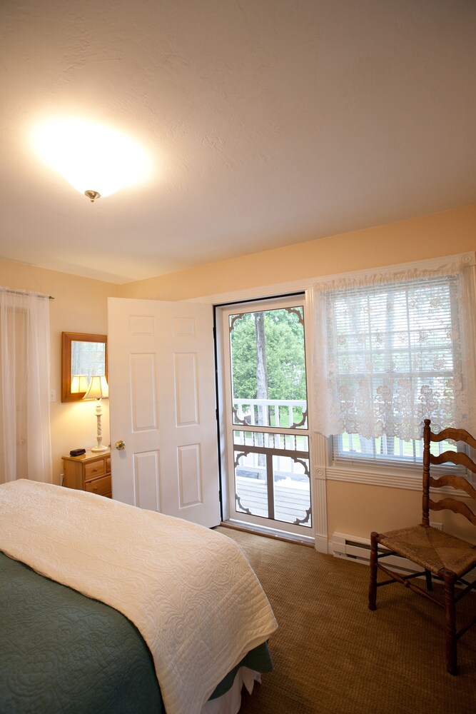 Cedar Court Inn - photo 18