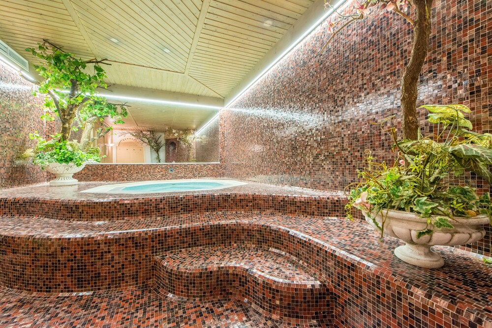 Garni Zimmerhofer — 4-Star Luxury Hotel in Campo Tures, Italy