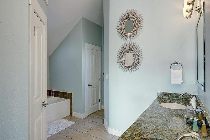 Coastal Hideaway 230 BE - photo 50