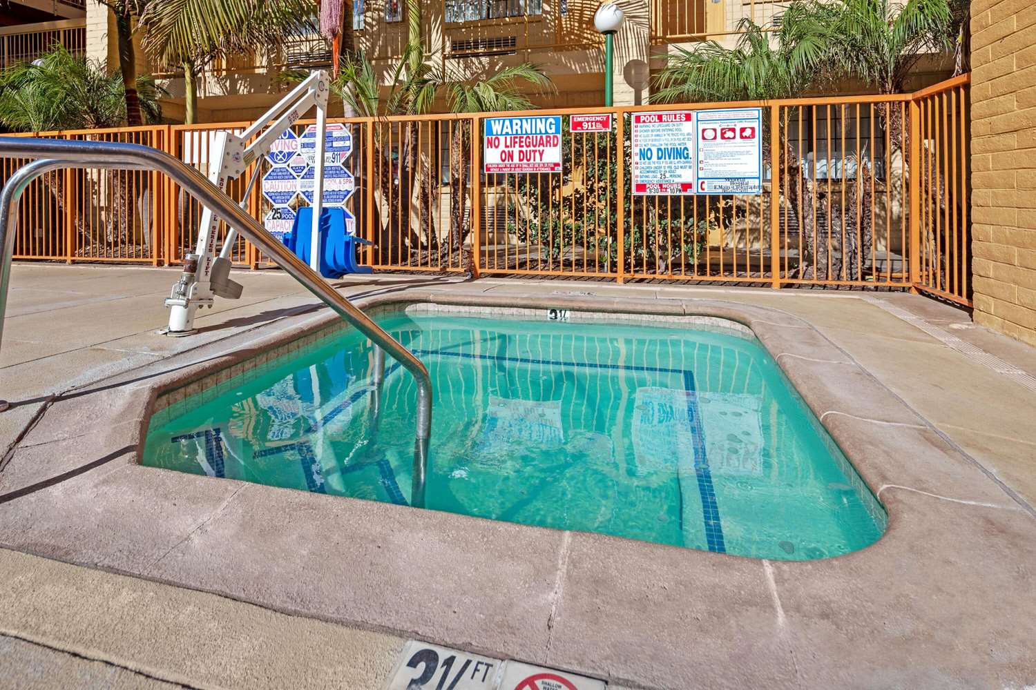 La Quinta Inn Ventura - photo 27