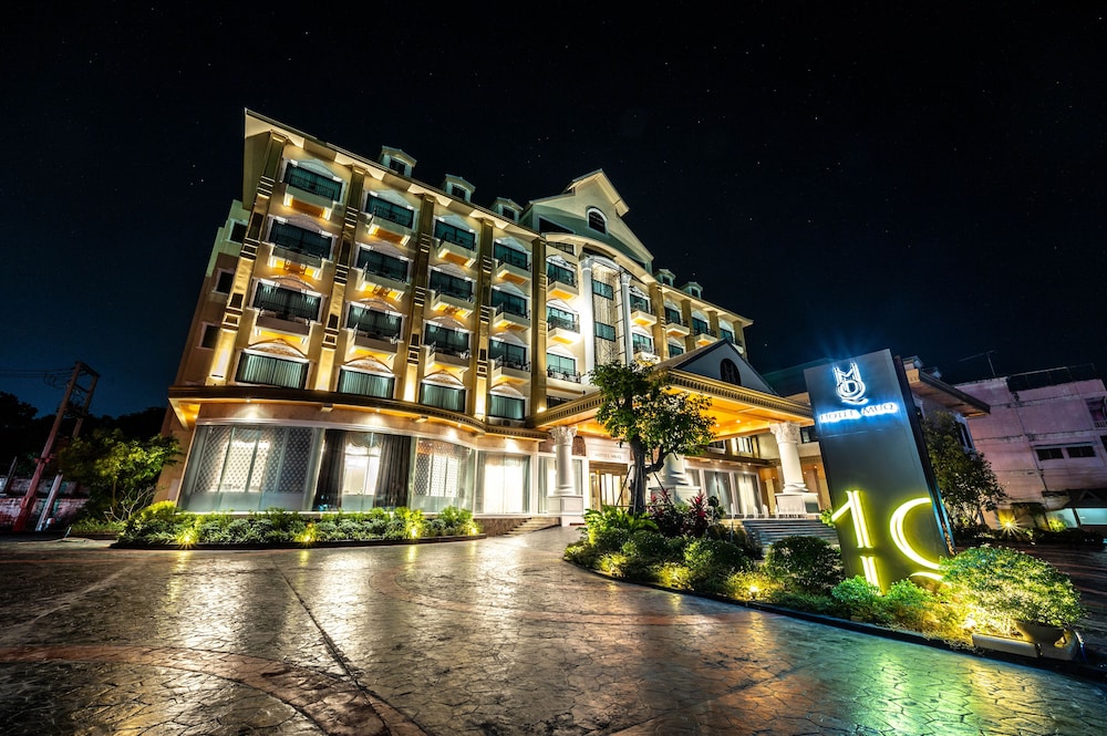 Hotel Muq in Mukdahan, Thailand