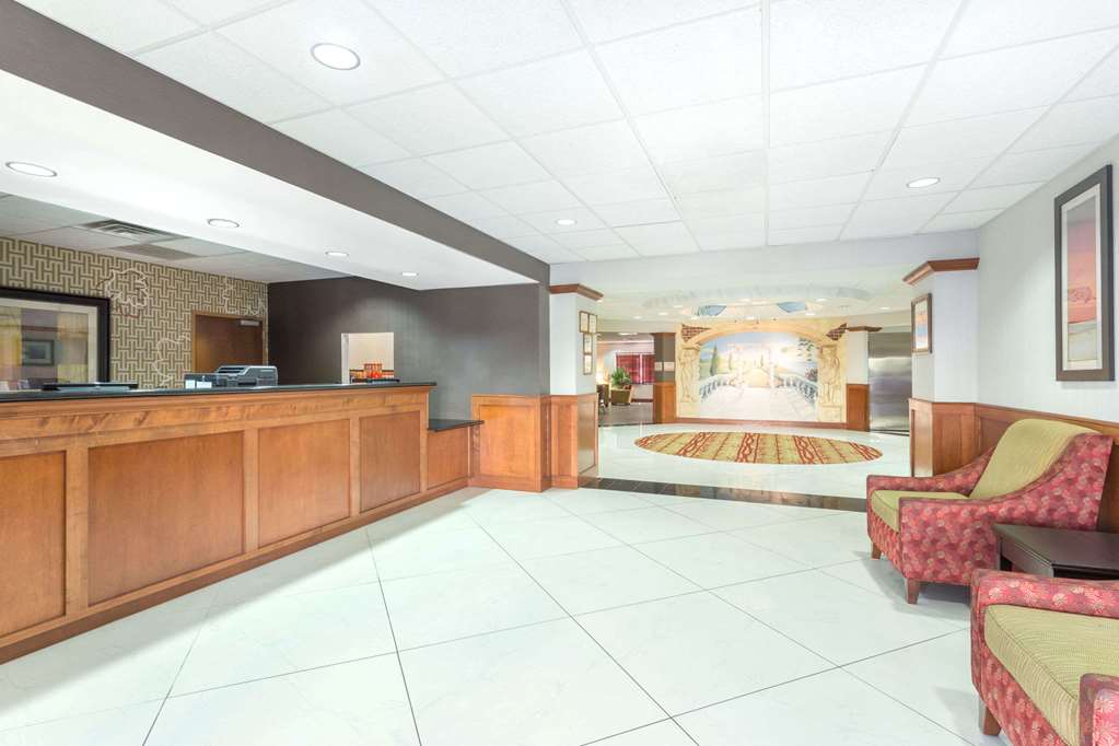 Hawthorn Extended Stay by Wyndham Kingsland - photo 2