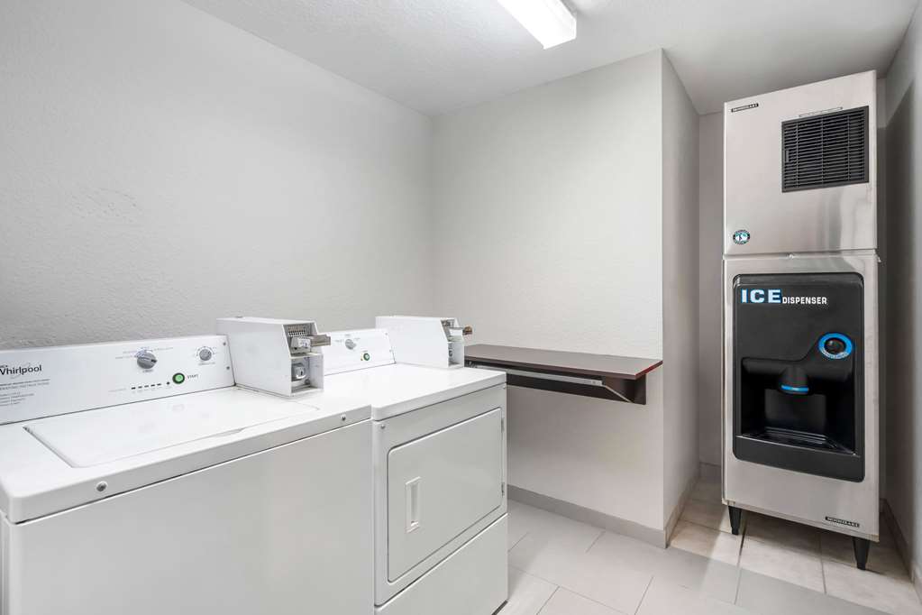 Microtel Inn & Suites by Wyndham Brooksville - photo 35