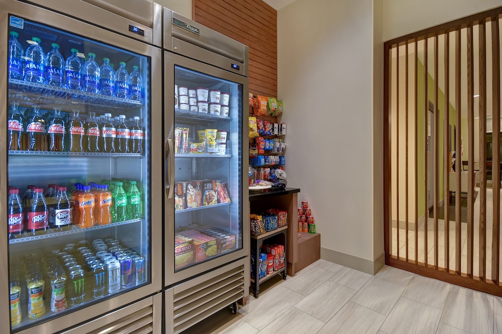 Holiday Inn Express & Suites Galveston Beach by IHG - photo 26
