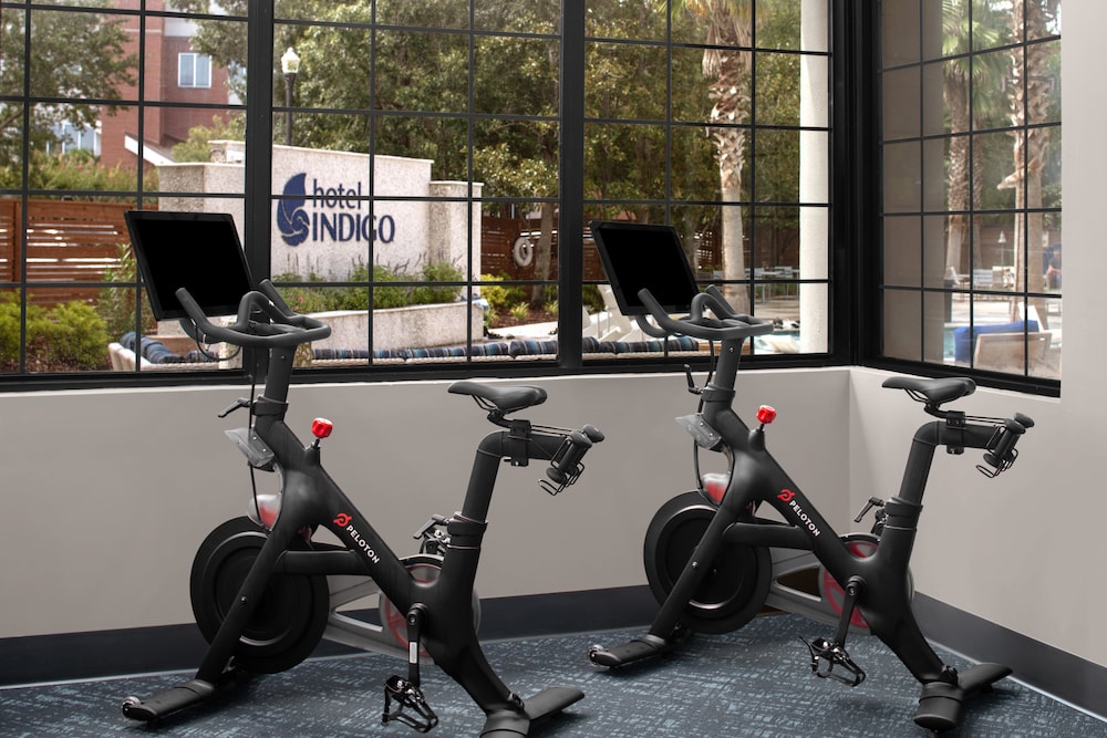 Hotel Indigo Mount Pleasant by IHG - photo 28