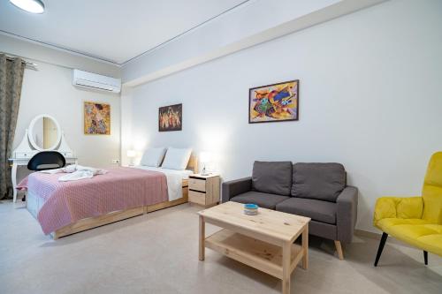 Comfy Studio with private terrace by MPS — 4-Star Luxury Hotel in Athens, Greece