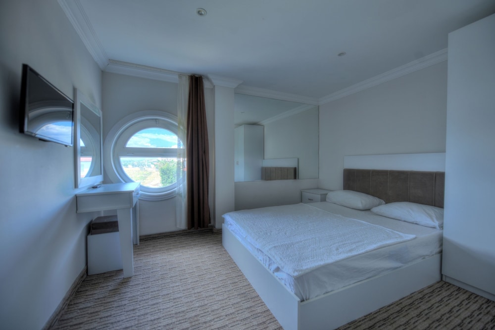 Alder Hotel — Ayvalik — photo 3