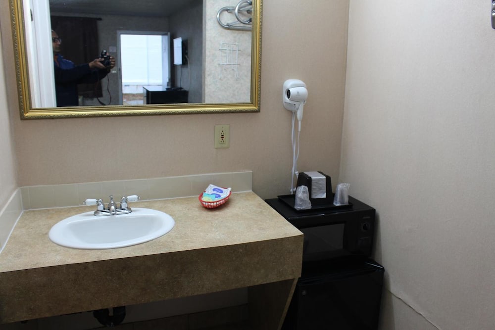 Budgetel Inn Atlantic City - photo 19