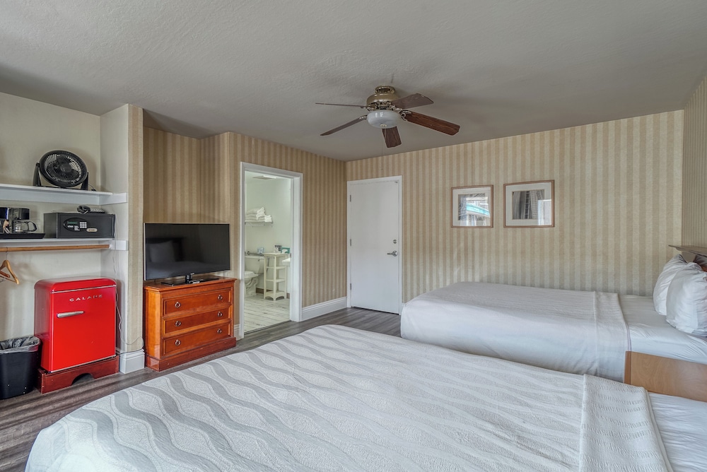Wharf Inn - photo 35
