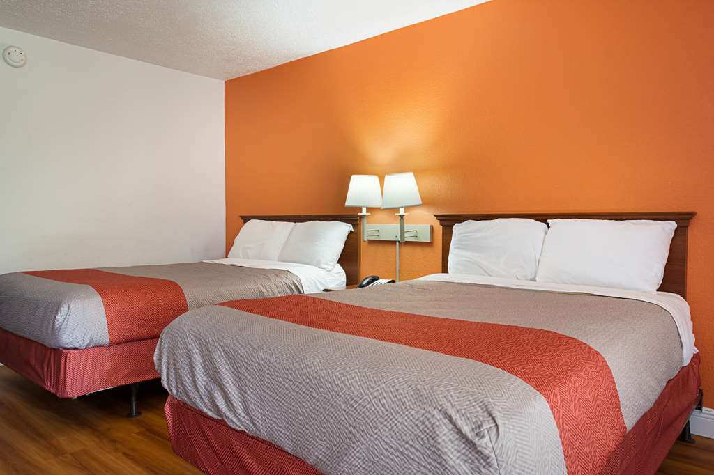 Motel 6 Natchitoches LA - photo 17